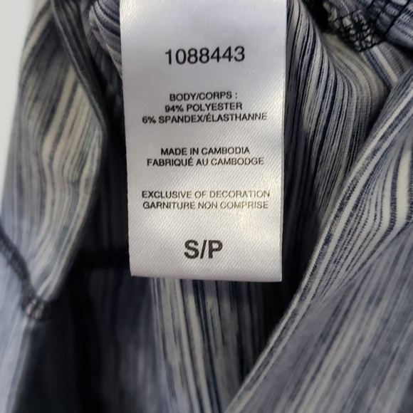 Light weight champion hoodie - Picture 6 of 6